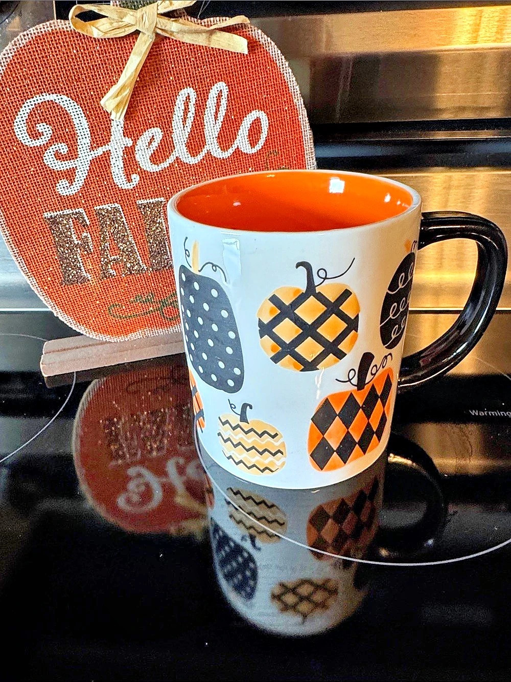 LANG by design group Pumpkin Geometric Mug in White & Orange Like New